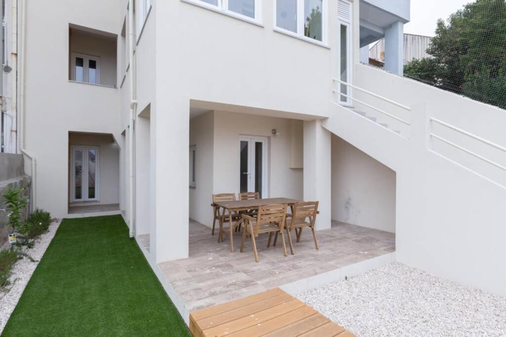 Apartment Brito Capelo Porto