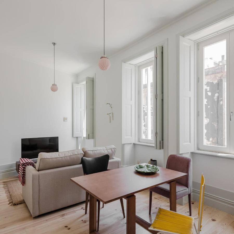 Charming Camoes In With Ac & Wi-fi Appartement Porto