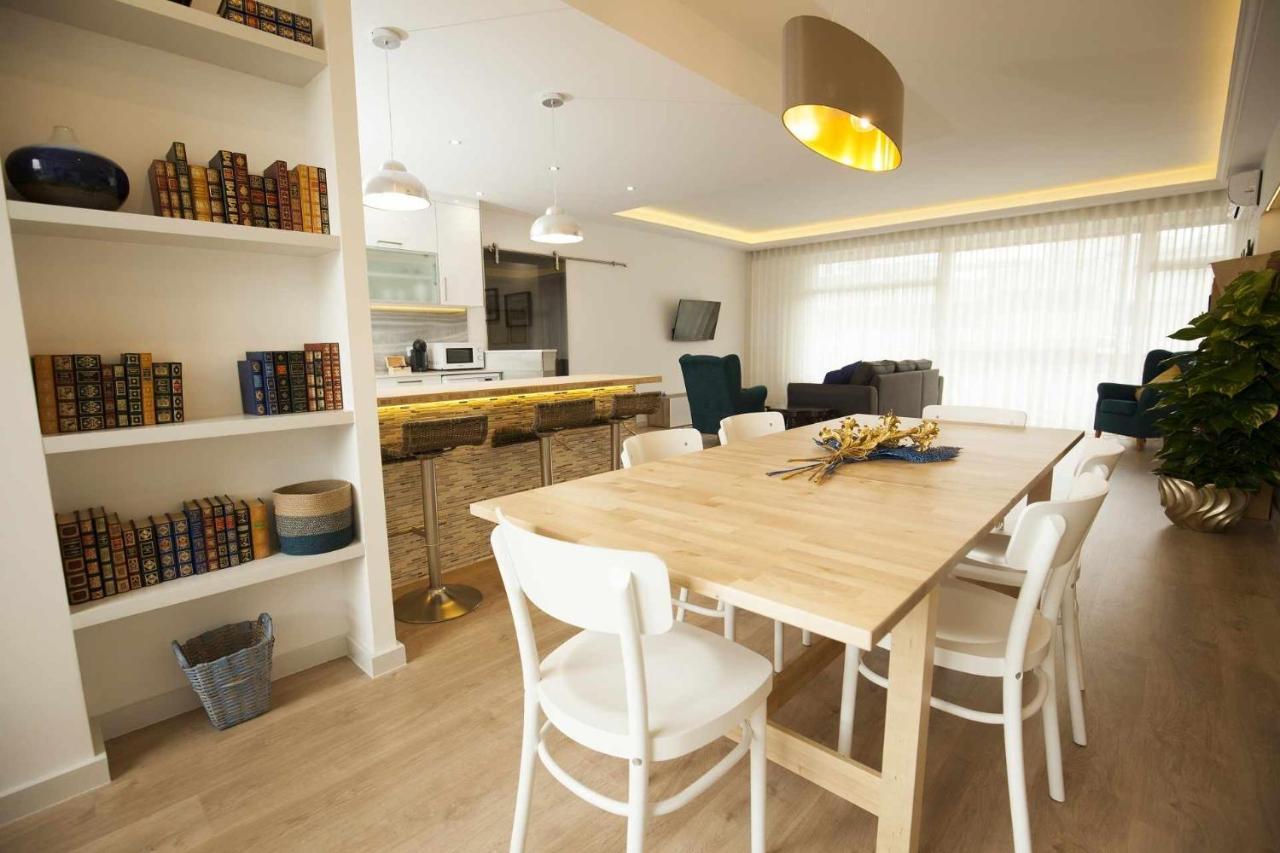 Golden & Blue House O Seu Novo Espaco No Homestay
