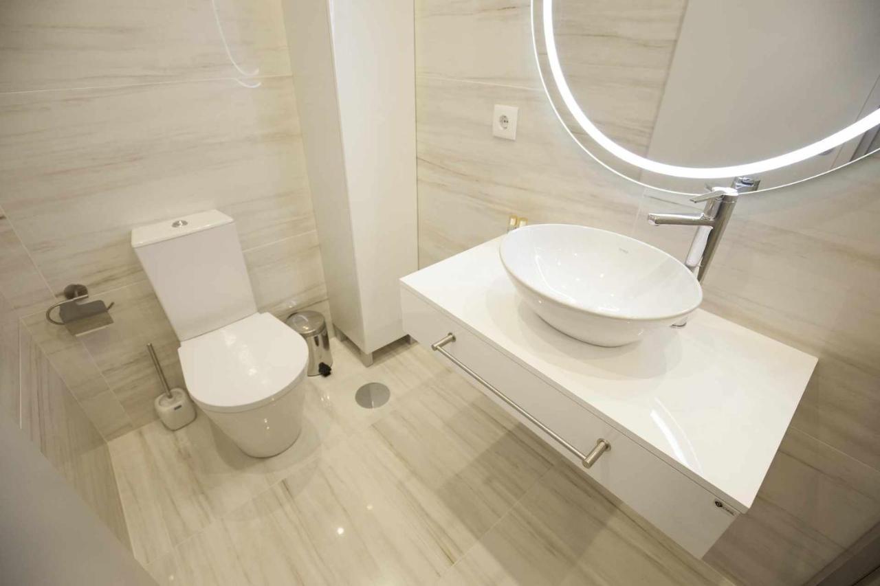 Golden & Blue House O Seu Novo Espaco No Homestay Porto