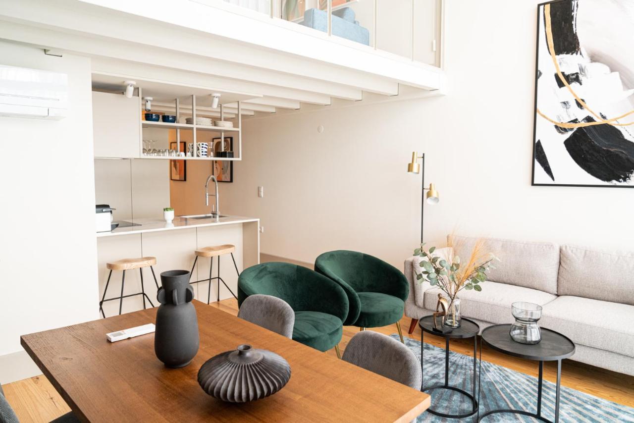 Shiny Apartment *