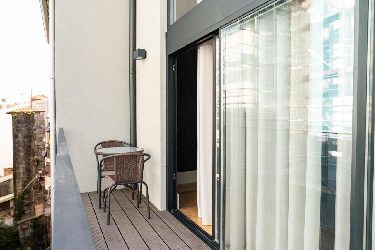 Shiny Apartment *