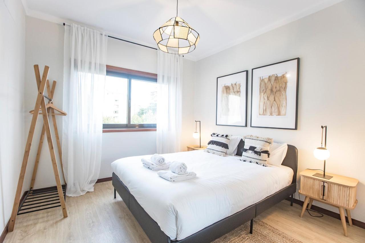 2br Flat In Bonfim W/ Ac & Balcony By Lovelystay Porto