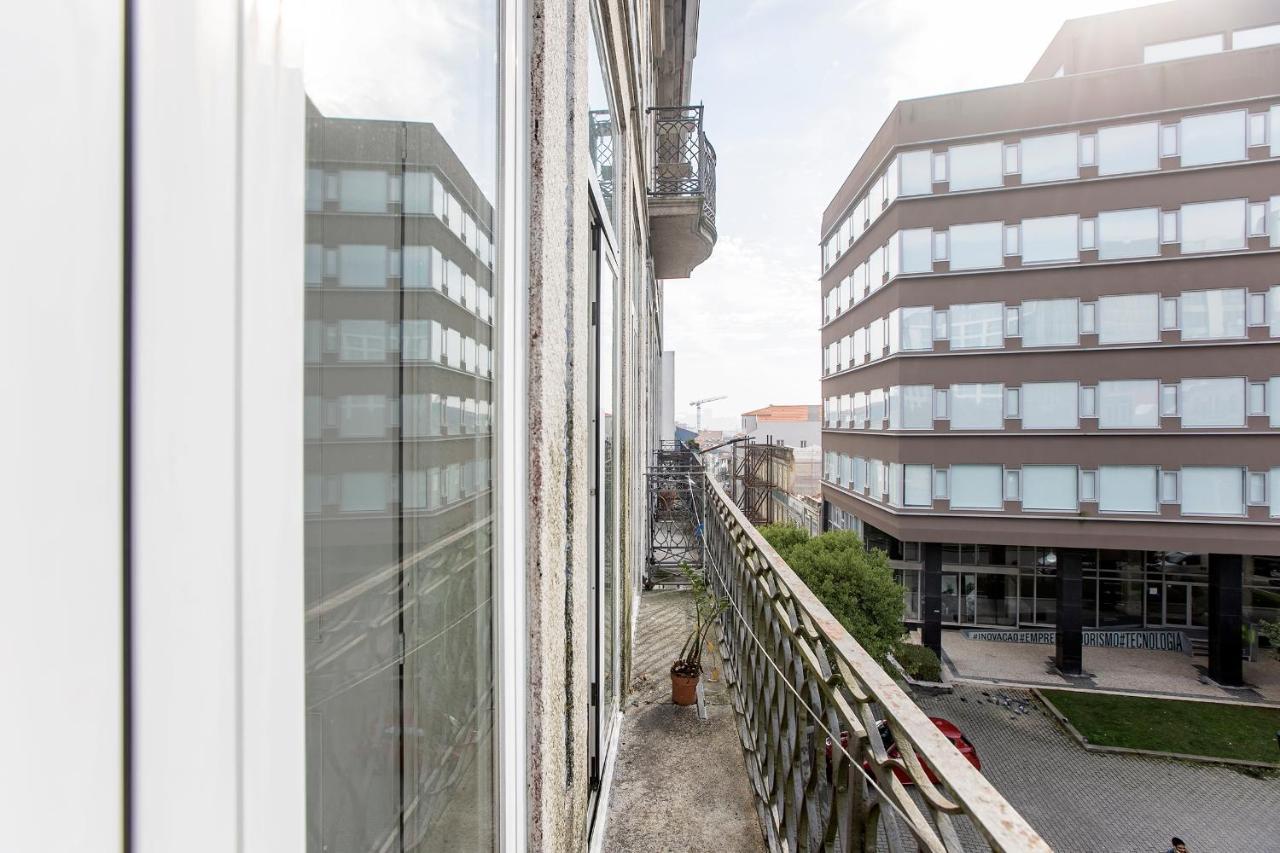 Bonjardim W/ Balcony By Lovelystay Appartement Porto