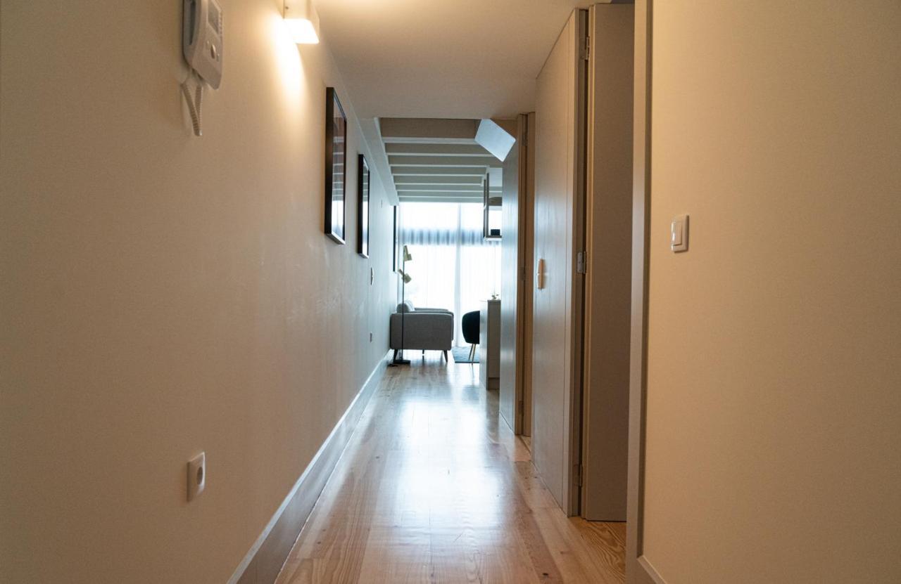 Shiny Apartment *