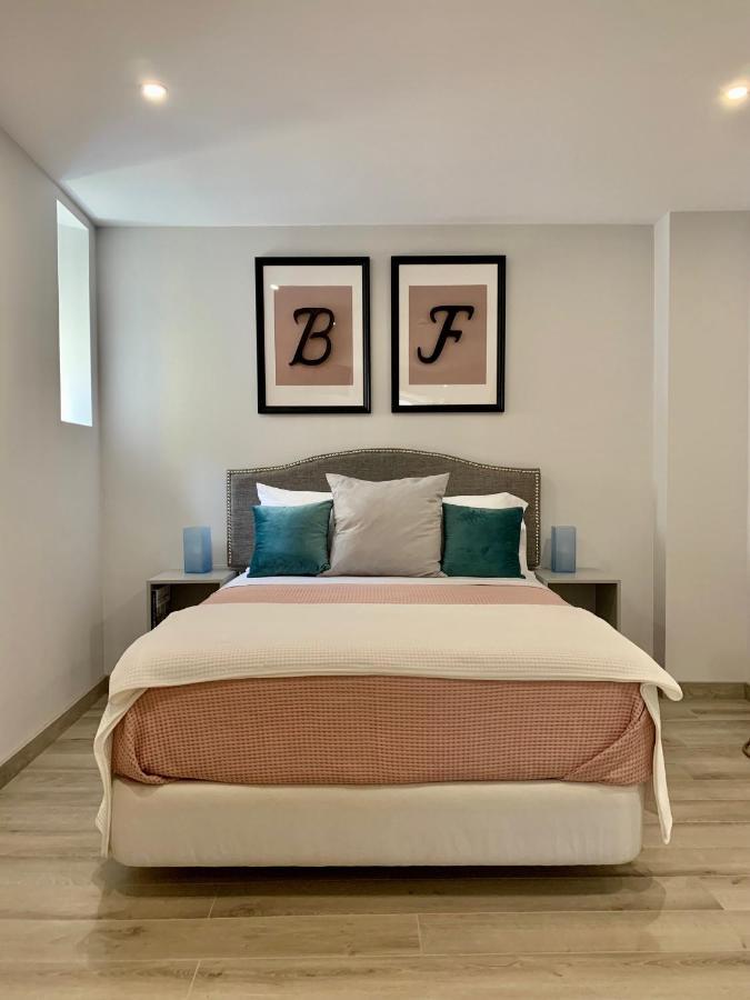 Guest house Bf &