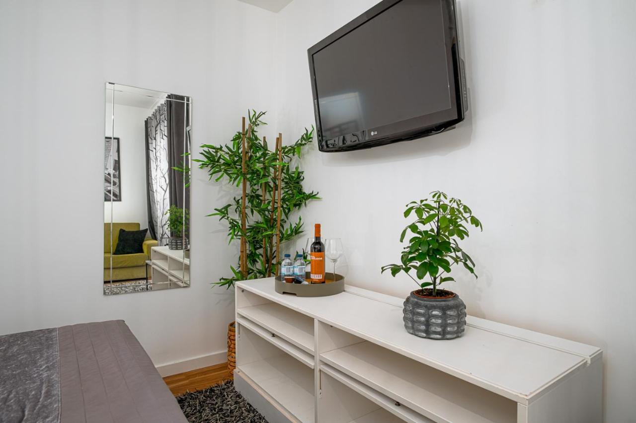Bed & Breakfast Avenue View Porto