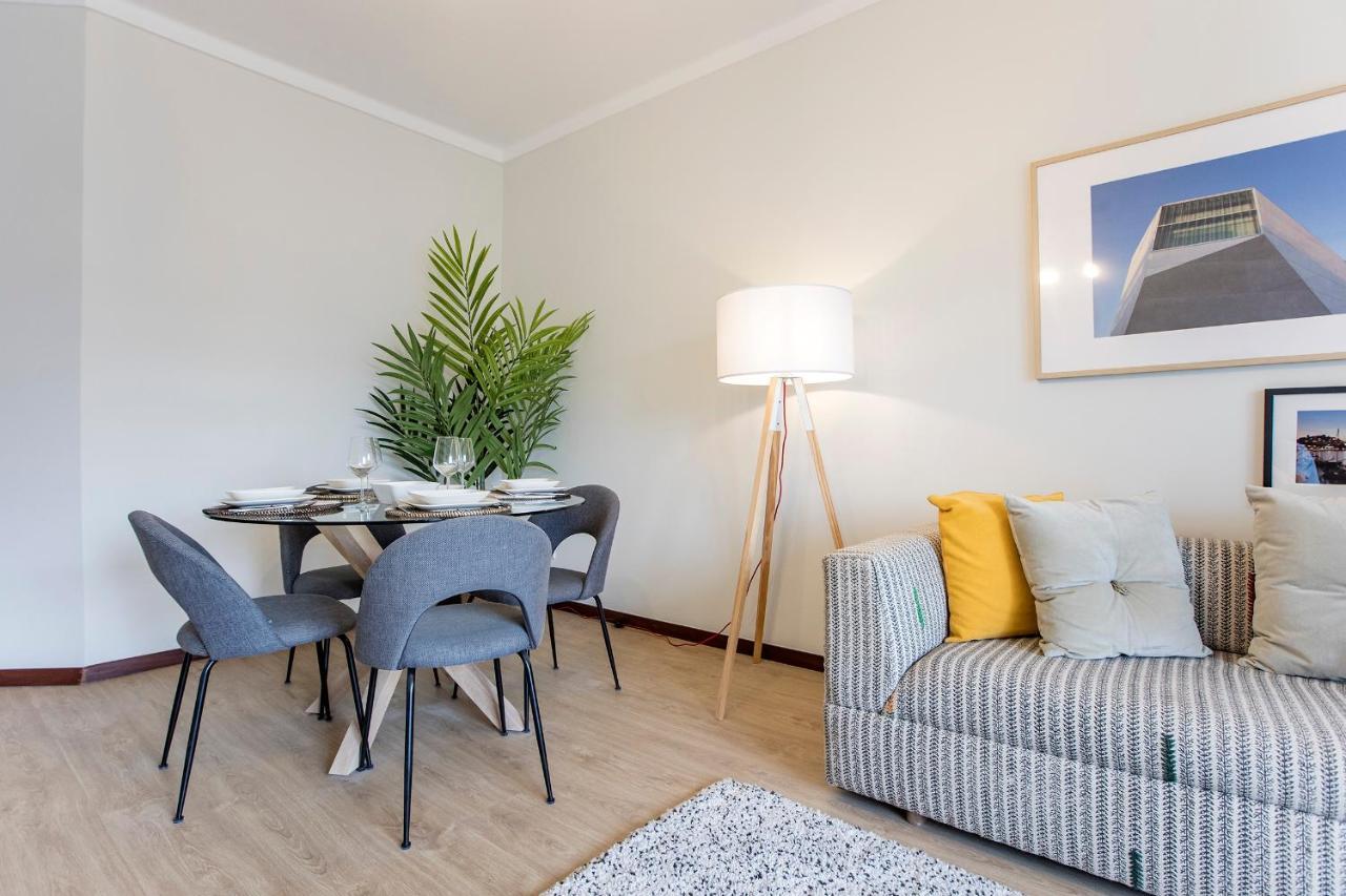 2br Flat In Bonfim W/ Ac & Balcony By Lovelystay Porto