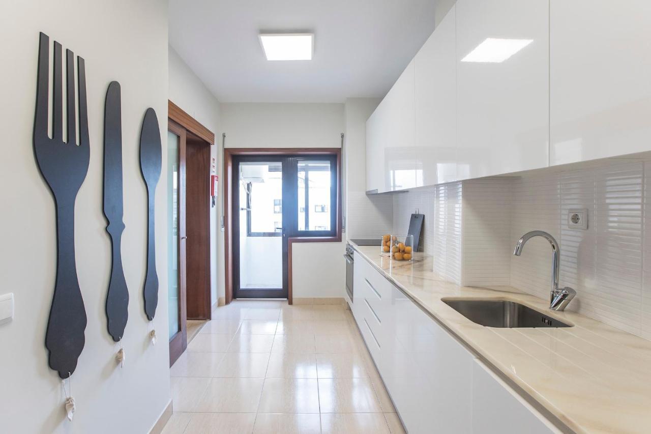 Appartement 2br Flat In Bonfim W/ Ac & Balcony By Lovelystay
