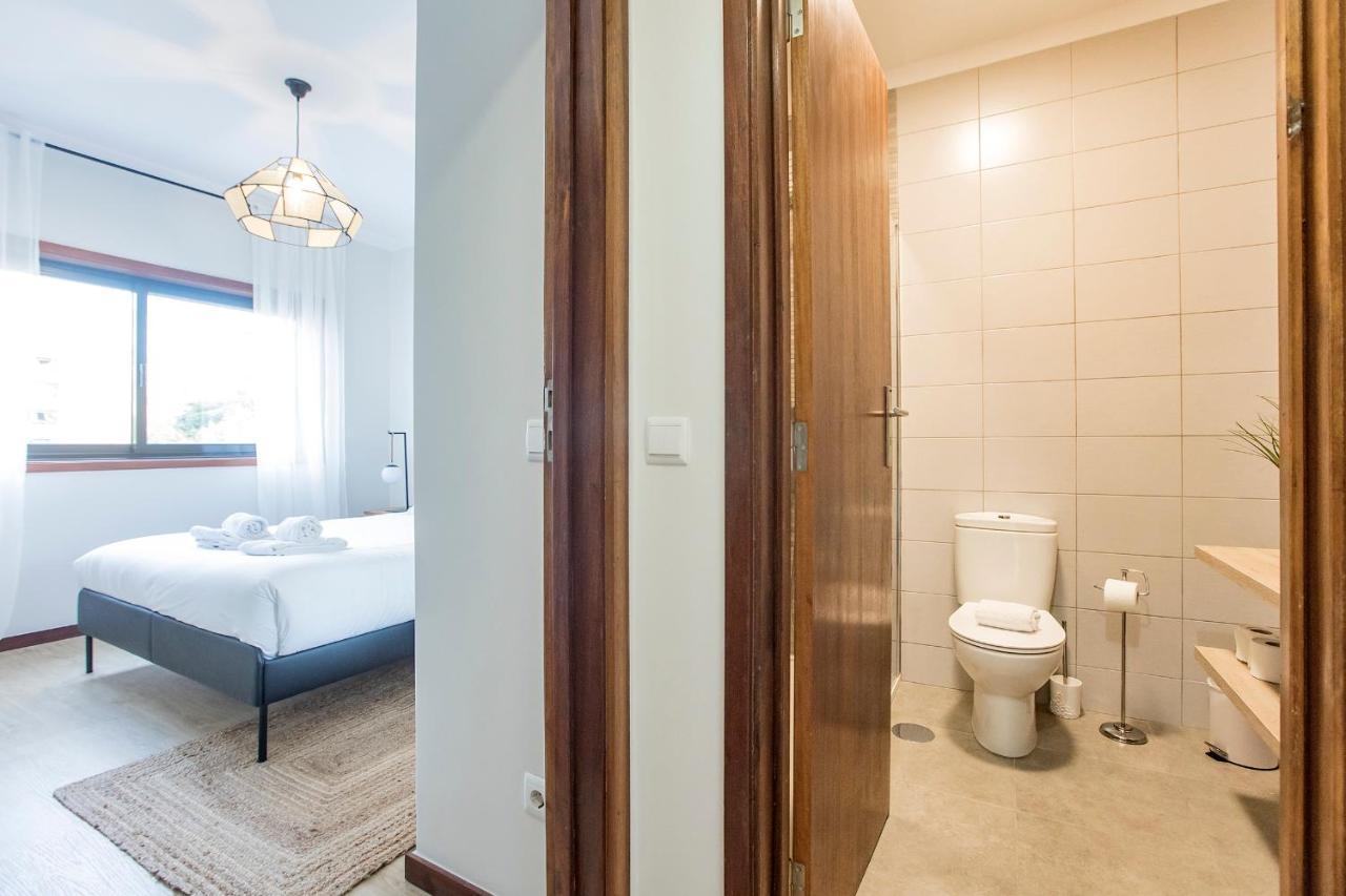 2br Flat In Bonfim W/ Ac & Balcony By Lovelystay * Porto