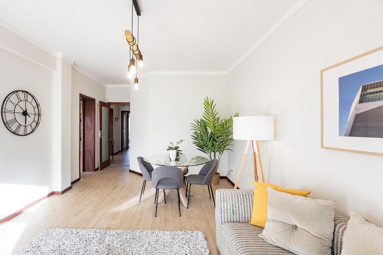 Appartement 2br Flat In Bonfim W/ Ac & Balcony By Lovelystay *