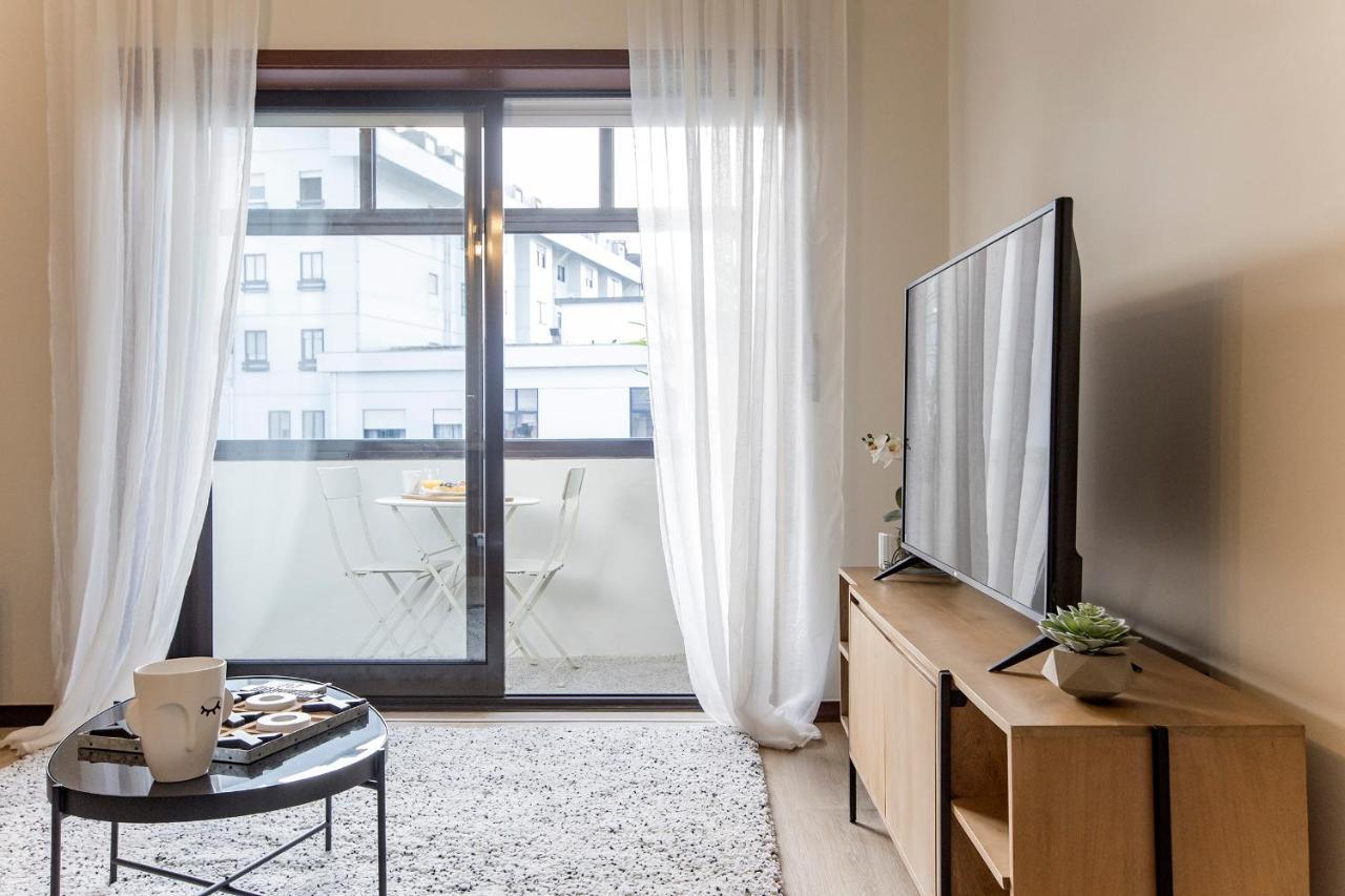 2br Flat In Bonfim W/ Ac & Balcony By Lovelystay Appartement *