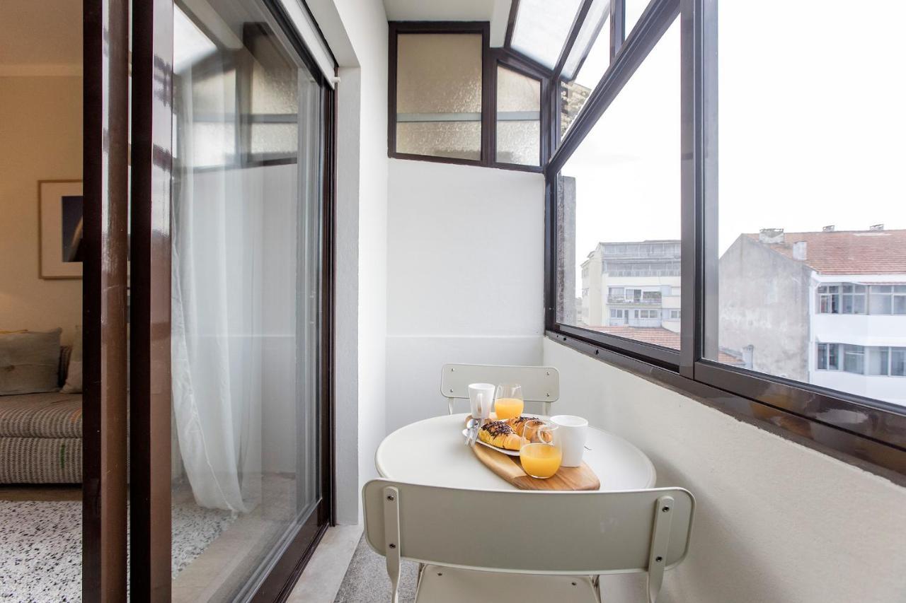 2br Flat In Bonfim W/ Ac & Balcony By Lovelystay * Porto