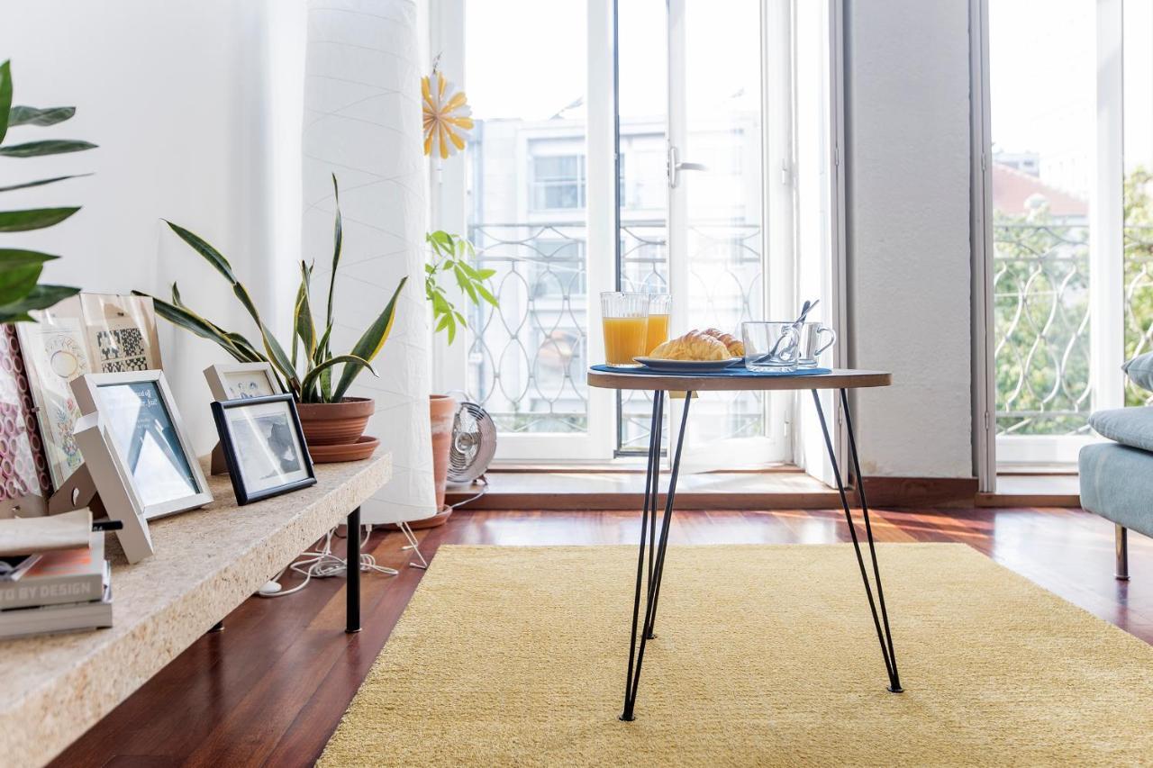 Bonjardim W/ Balcony By Lovelystay Appartement