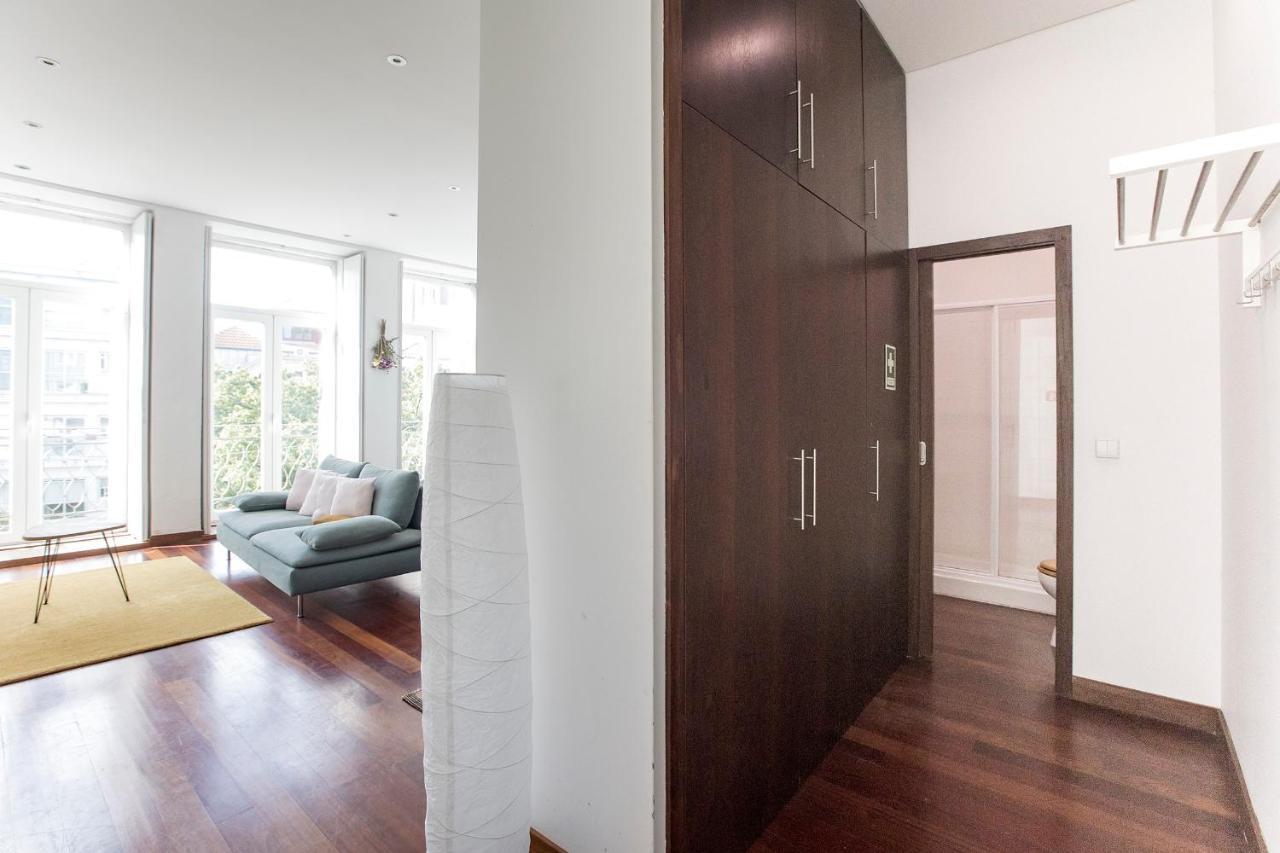 Appartement Bonjardim W/ Balcony By Lovelystay Porto