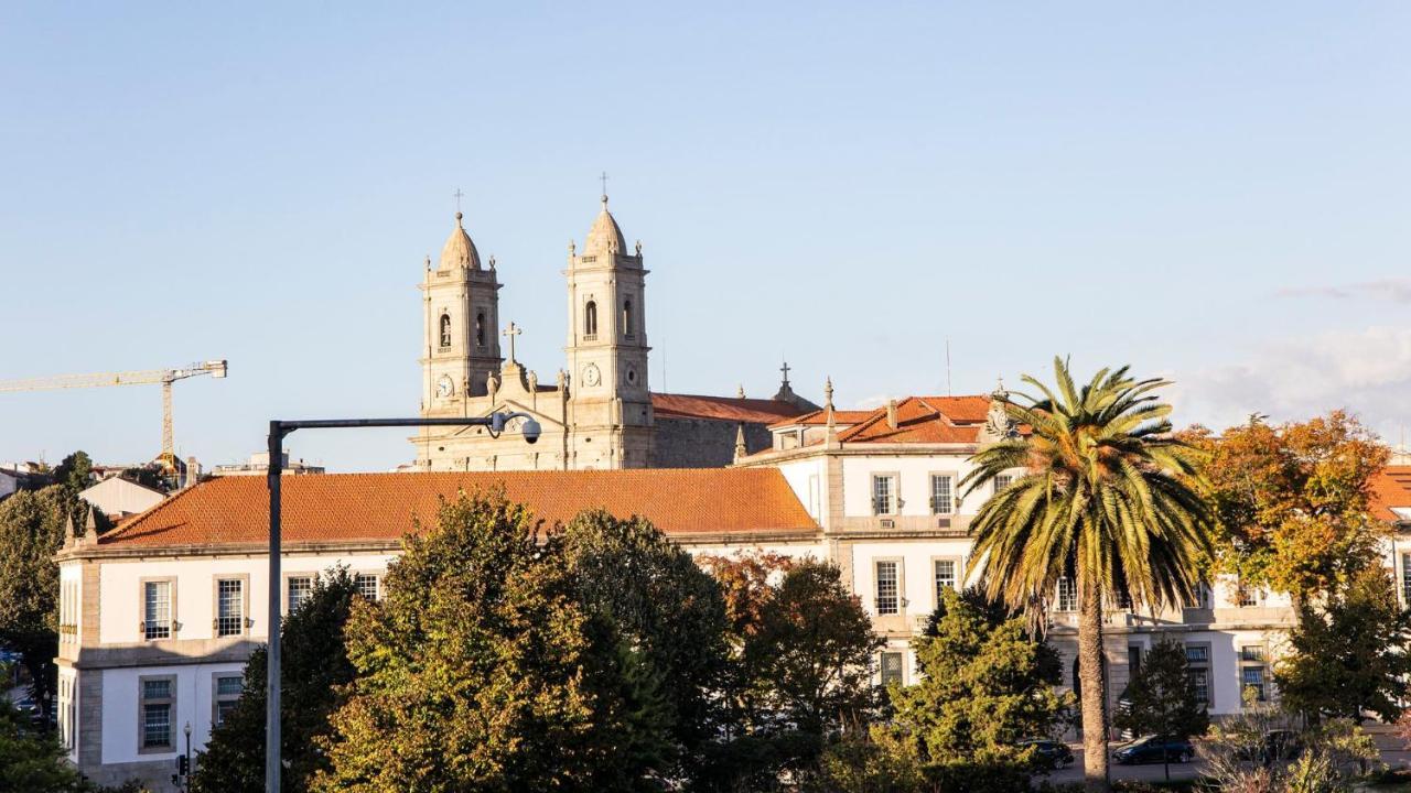 Stylish W/ Ac & Balcony By Lovelystay * Porto