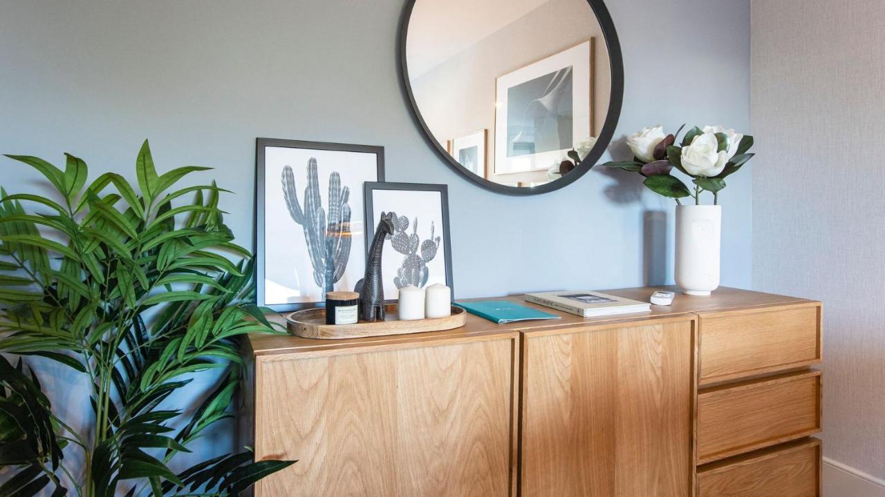 Stylish W/ Ac & Balcony By Lovelystay * Porto