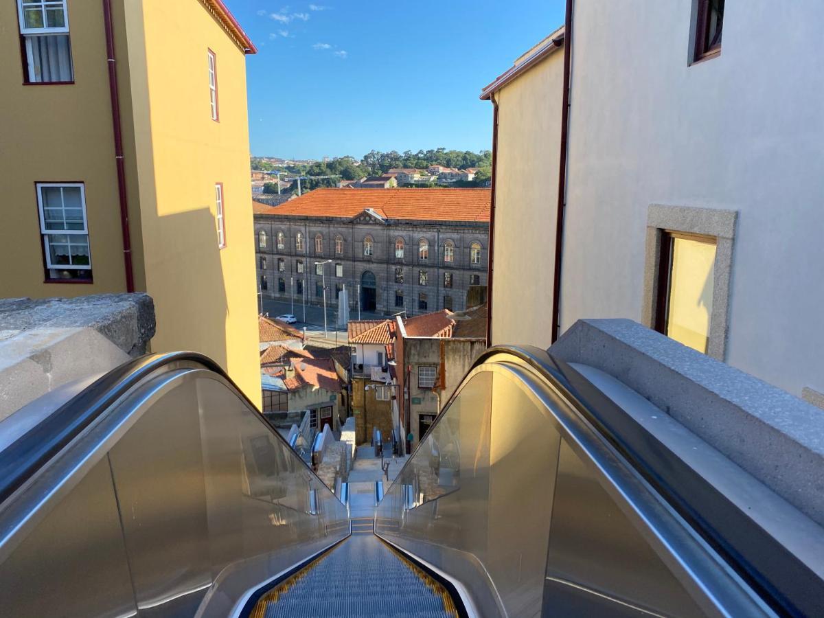 Casa de Férias Pátio Escadas Porto