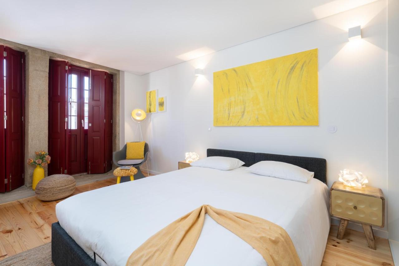 Domus 21 - Batalha Apartment *