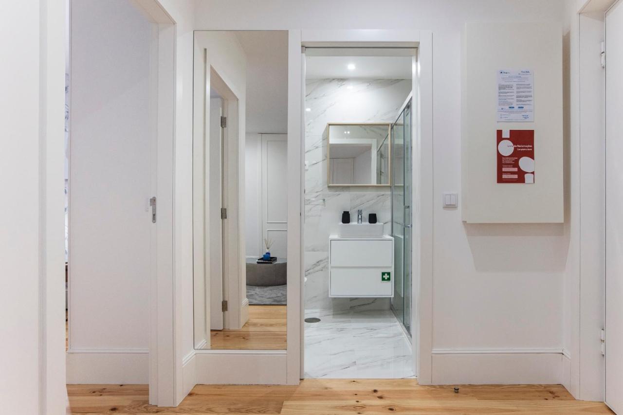 Appartement Elegant Downtown 1br Flat W/ Ac By Lovelystay Porto
