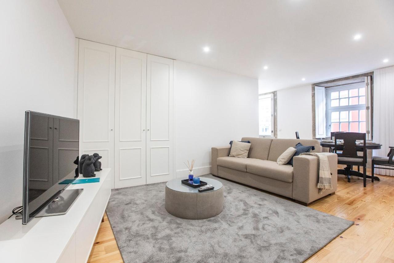 Elegant Downtown 1br Flat W/ Ac By Lovelystay Porto