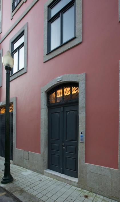 Host Wise - Modern Stuning Flat W Prime Location Porto