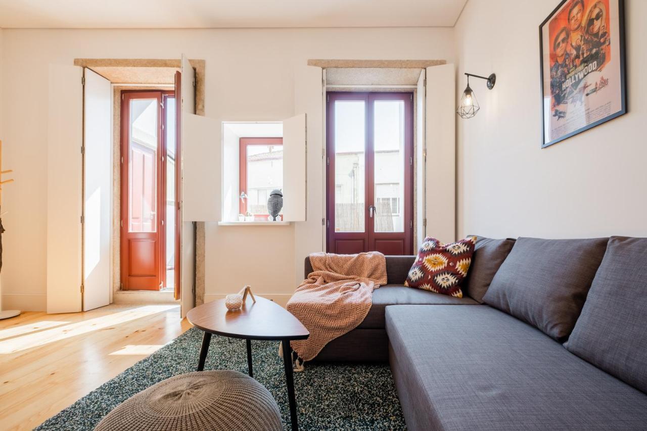 Apartment Portas Do Sol