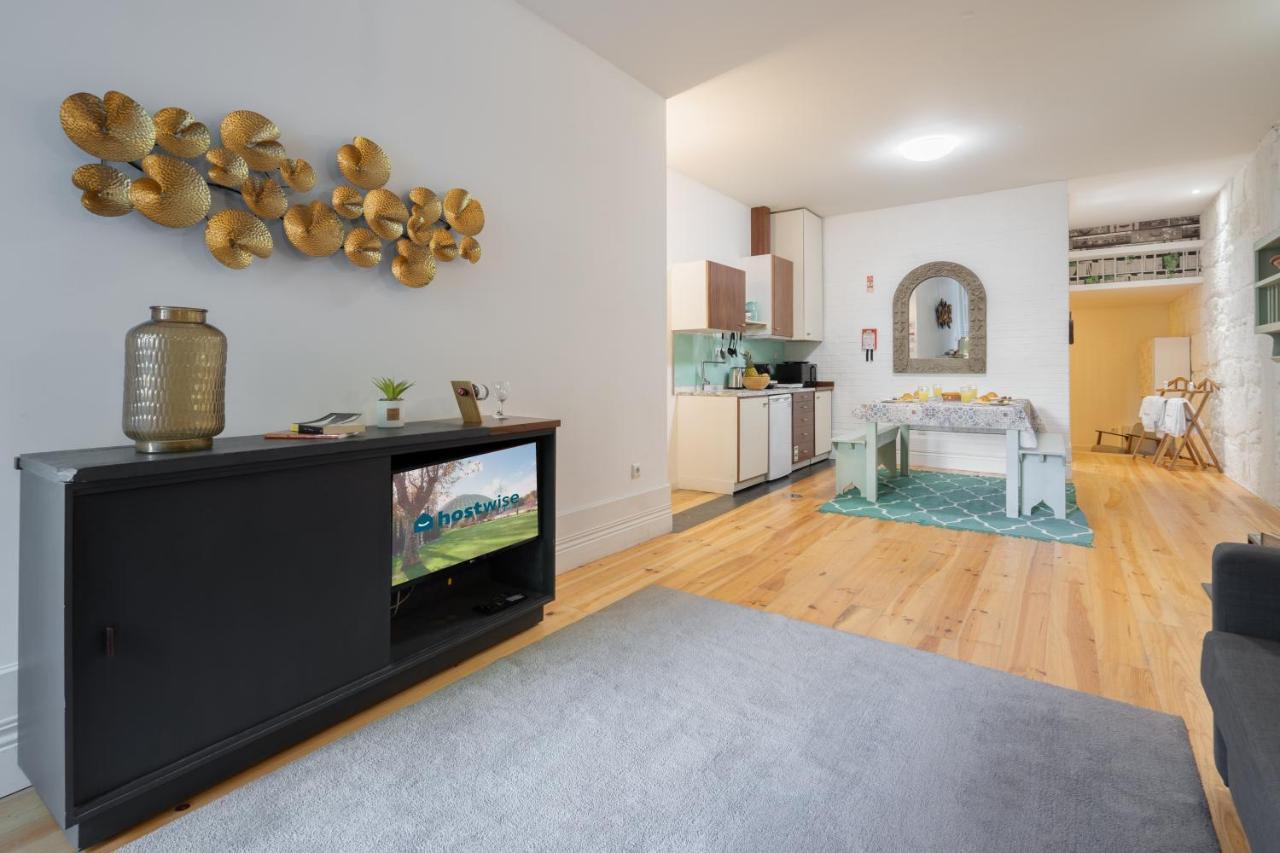 Homely Noble Flats - Garden&jacuzzi Apartment Porto