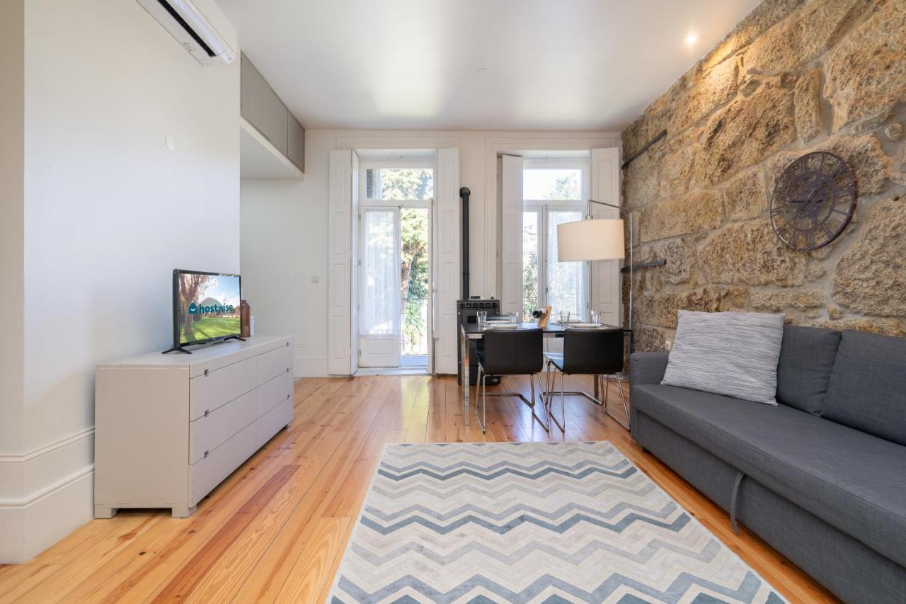 Homely Noble Flats - Garden&jacuzzi Porto