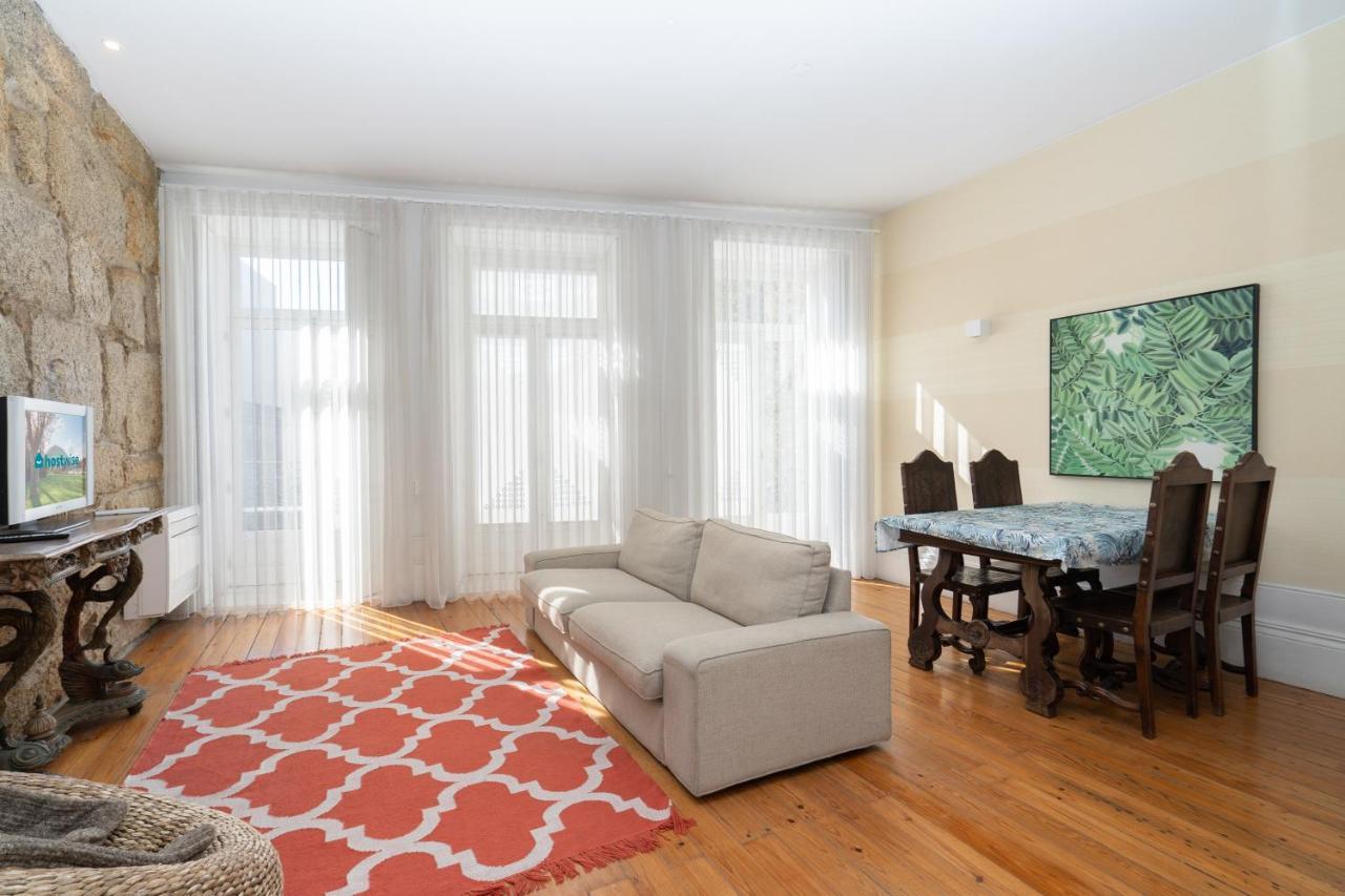Homely Noble Flats - Garden&jacuzzi Apartment *