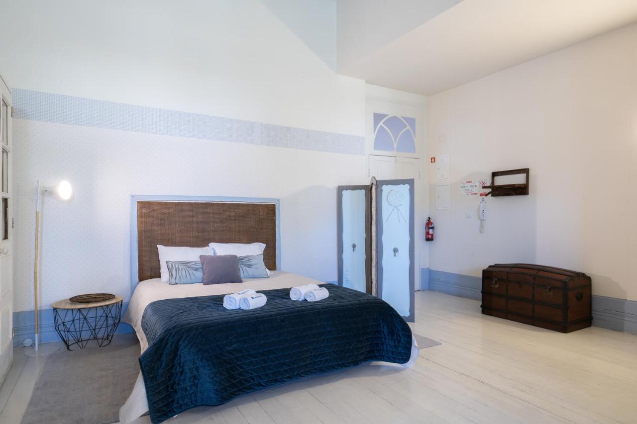 Apartment Homely Noble Flats - Garden&jacuzzi *