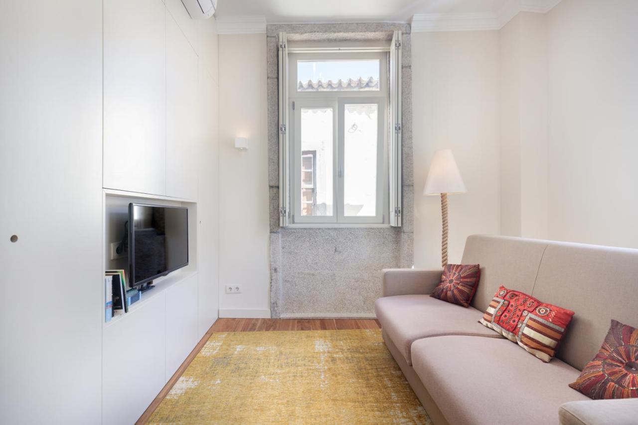 Apartment - River Front