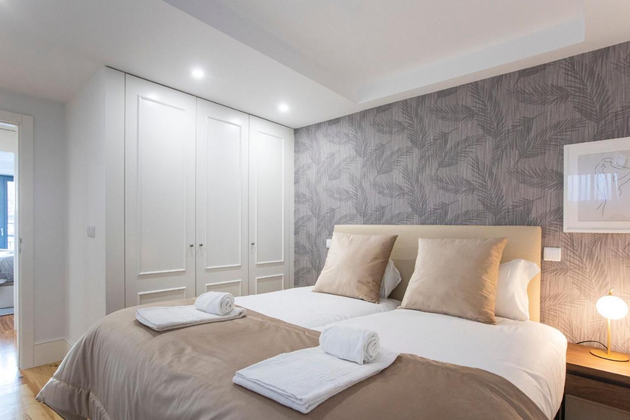Center 2br Flat W/ Ac By Lovelystay * Porto