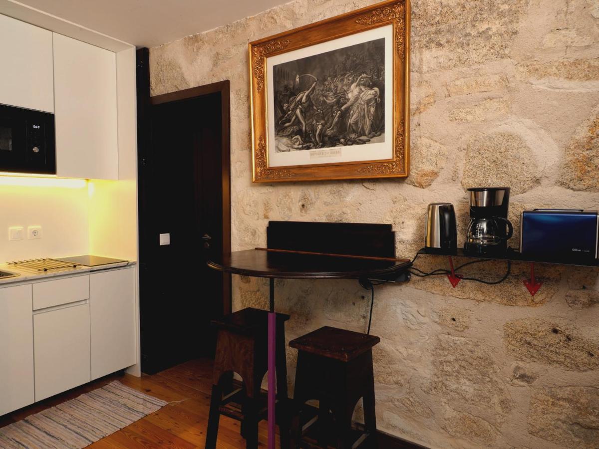 Framer's House - Authentic Downtown Apartment