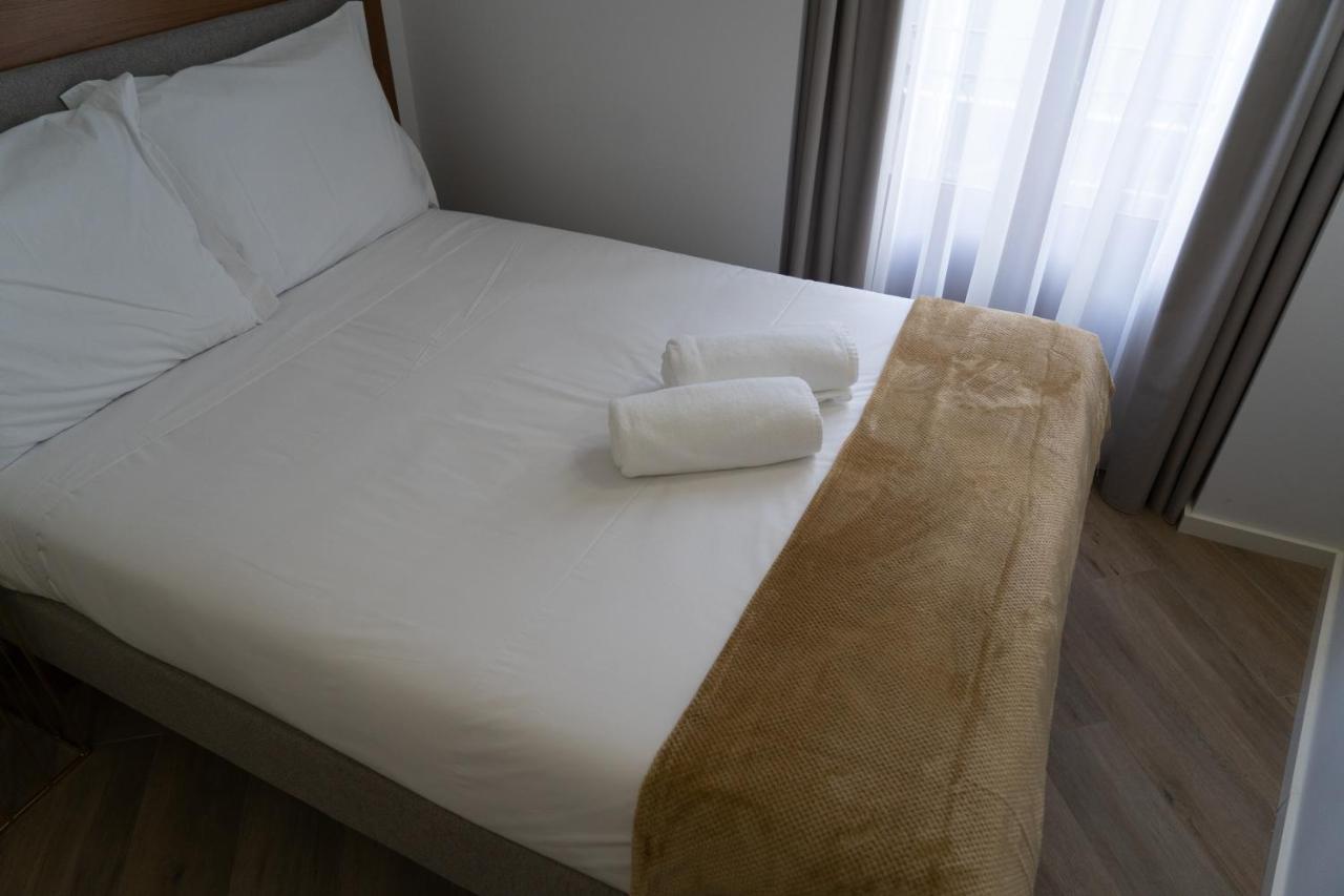 Apartment Alma Invicta Almada Porto