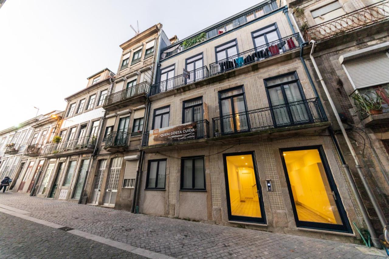 The Twin Apartment
