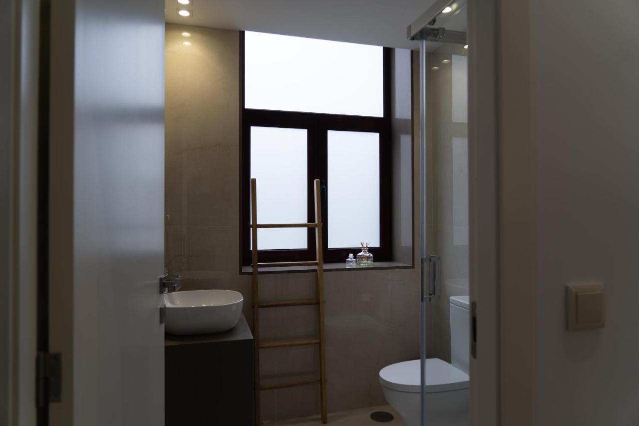 Apartment Alma Invicta Almada Porto
