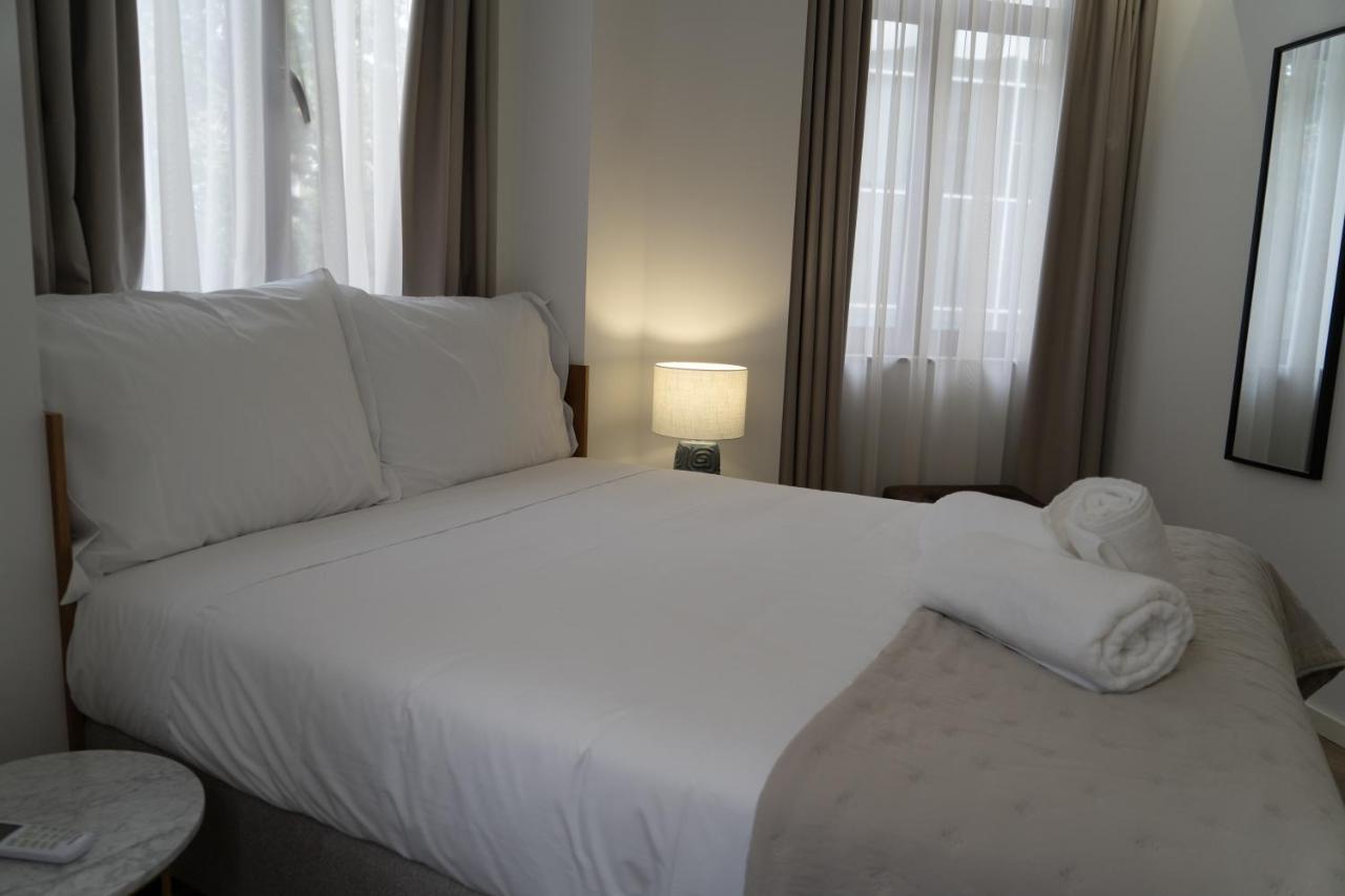 Alma Invicta Almada Apartment