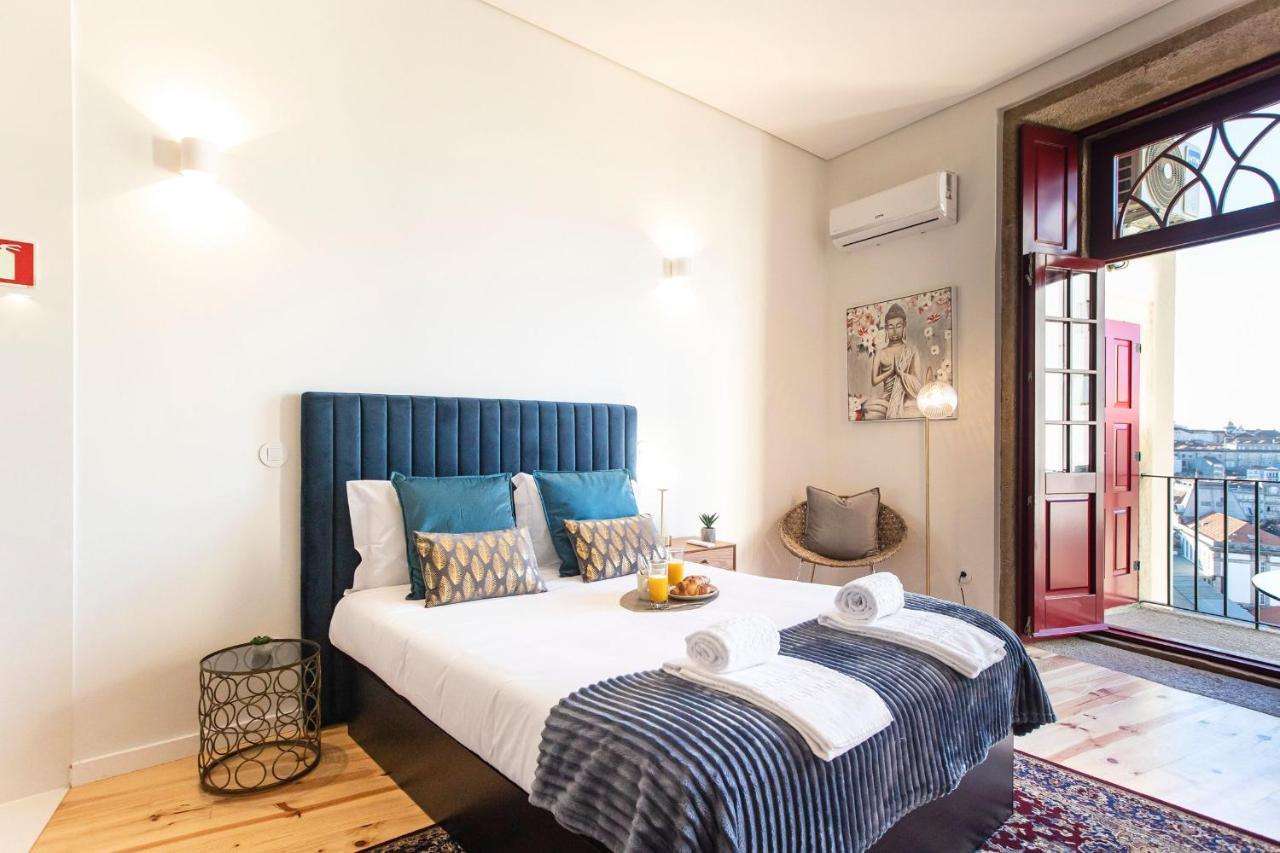 Central Studio W/ Ac, Views & Balcony By Lovelystay Appartement