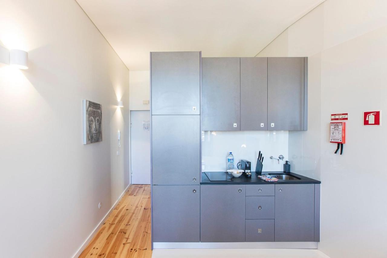 Appartement Central Studio W/ Ac, Views & Balcony By Lovelystay