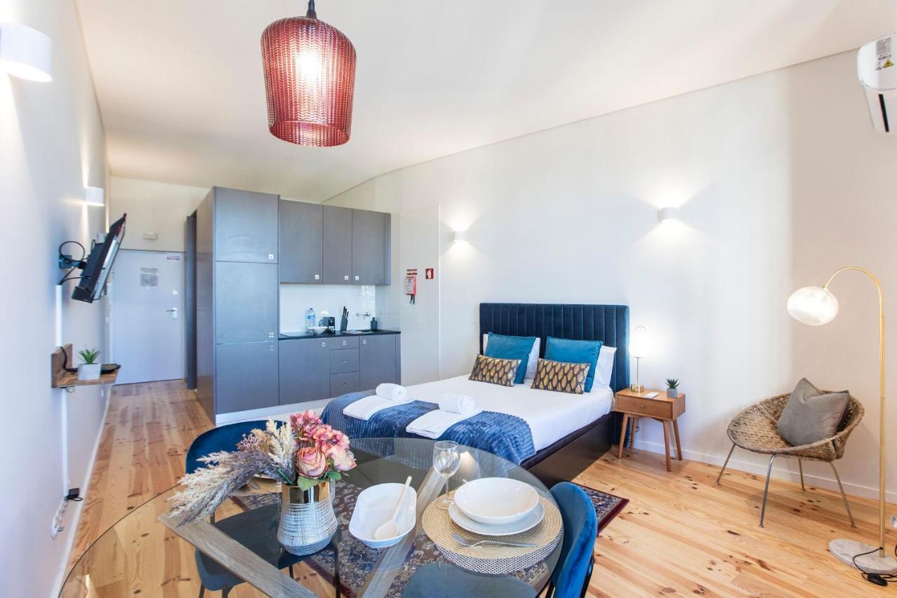 Central Studio W/ Ac, Views & Balcony By Lovelystay Porto