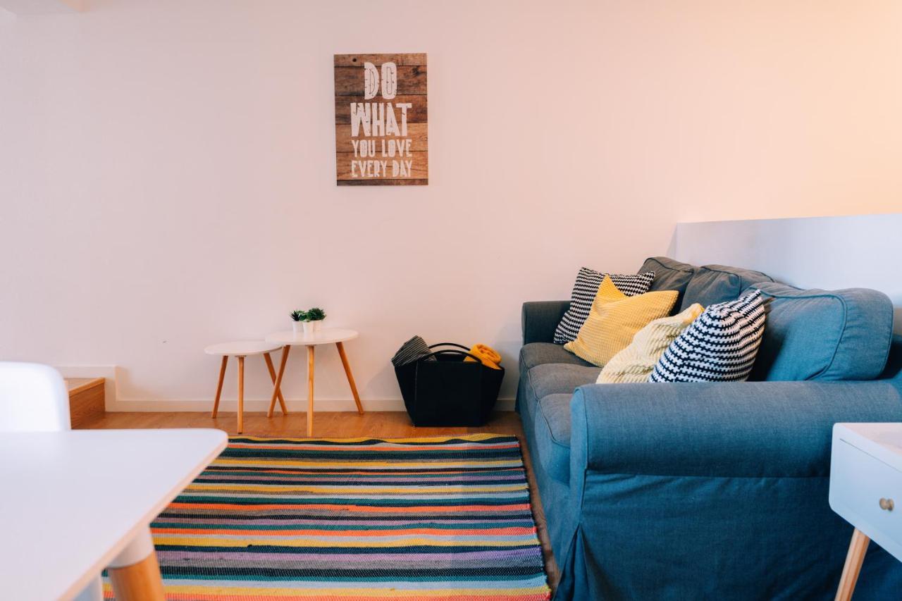 Yellow Apartment *