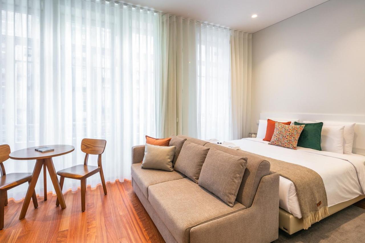 River Infante Hotel