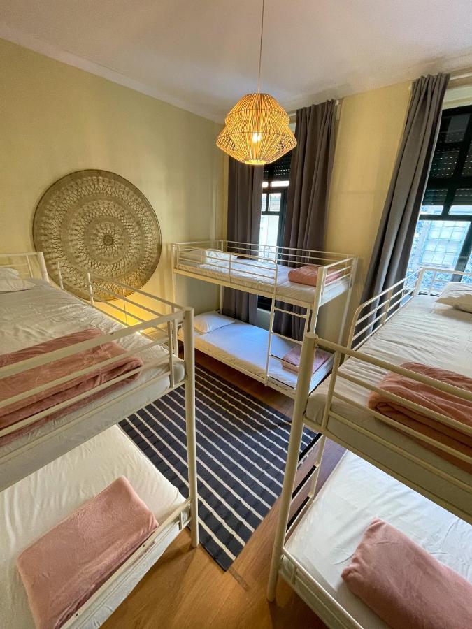 Hostel Teodora & Suits