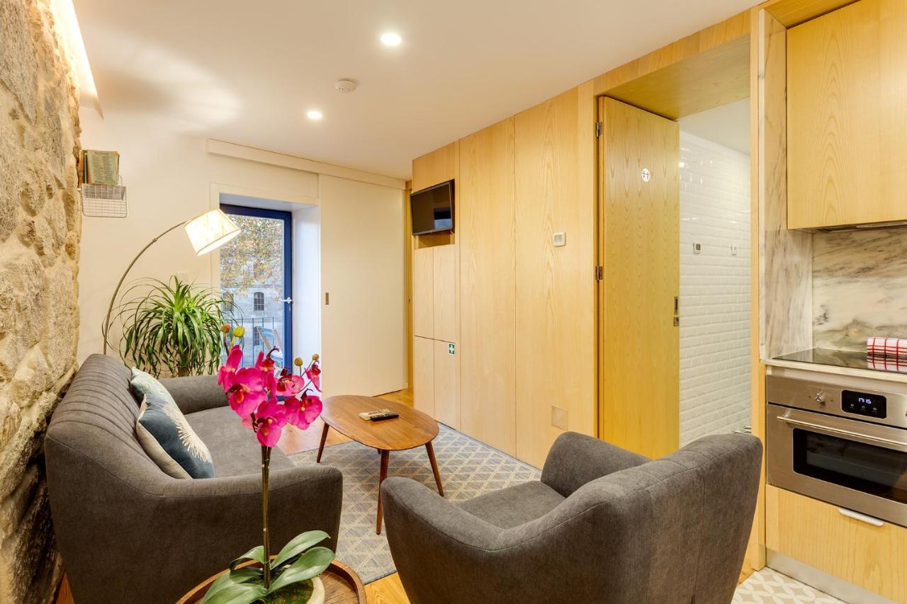 Riverside 2 Bedroom By Da'home Porto