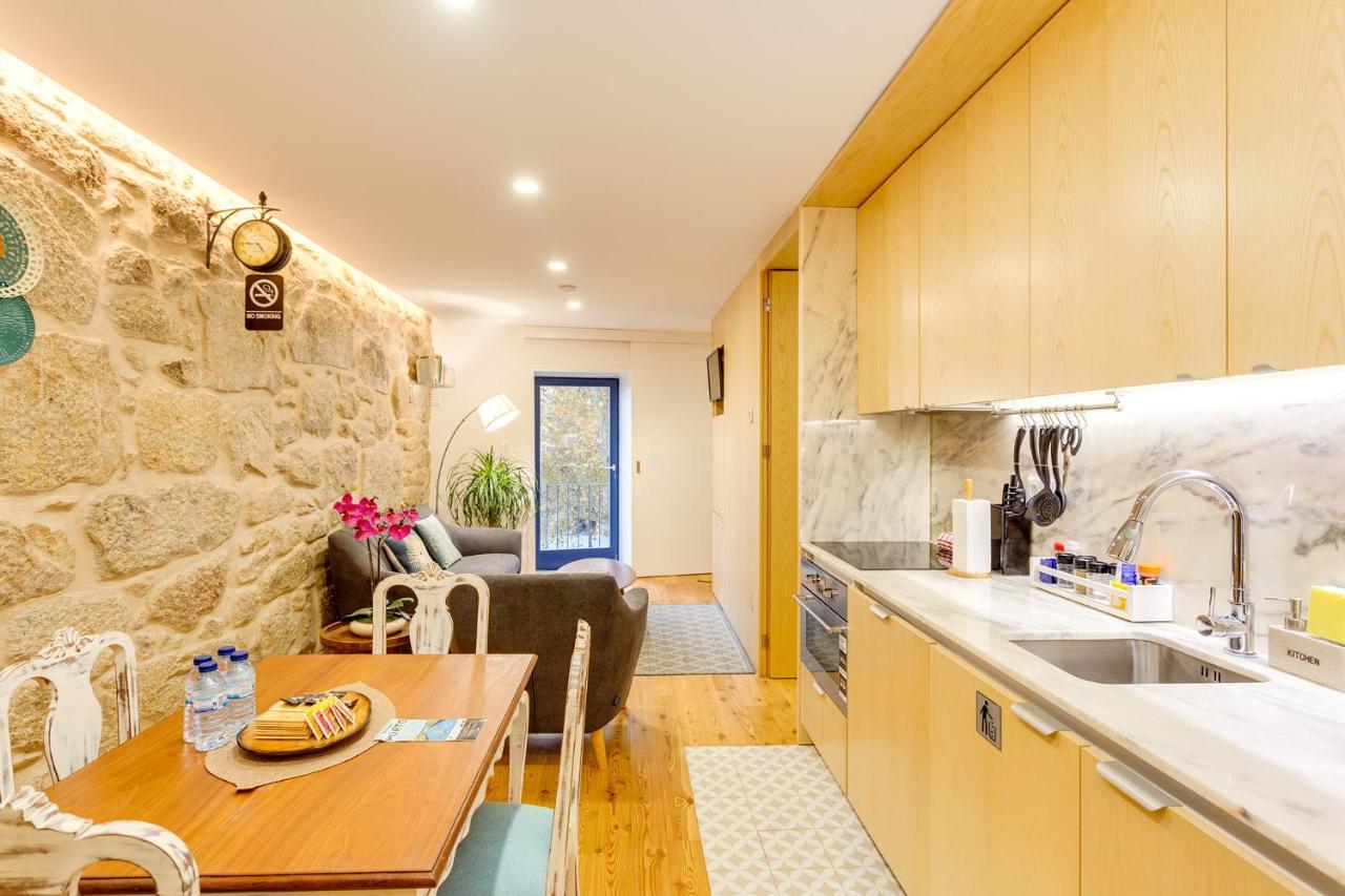 Riverside 2 Bedroom By Da'home Porto