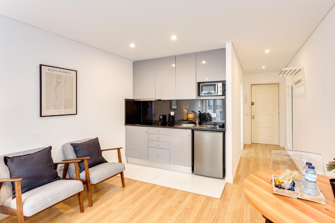 Bonjardim Downtown By Da'home