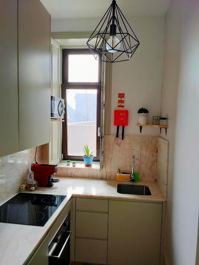 Apartment Historic - With Private Patio Porto