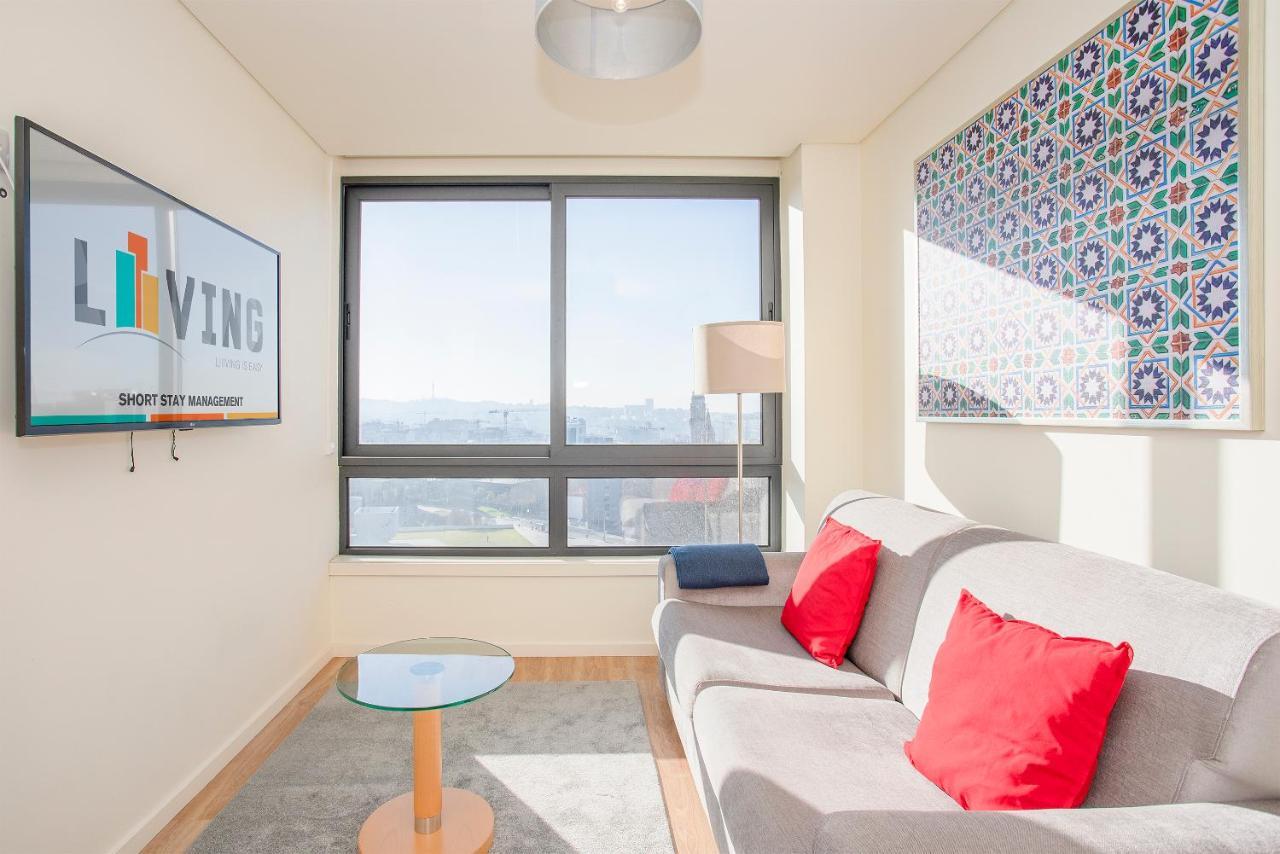Liiiving In | Downtown View Apartment Porto