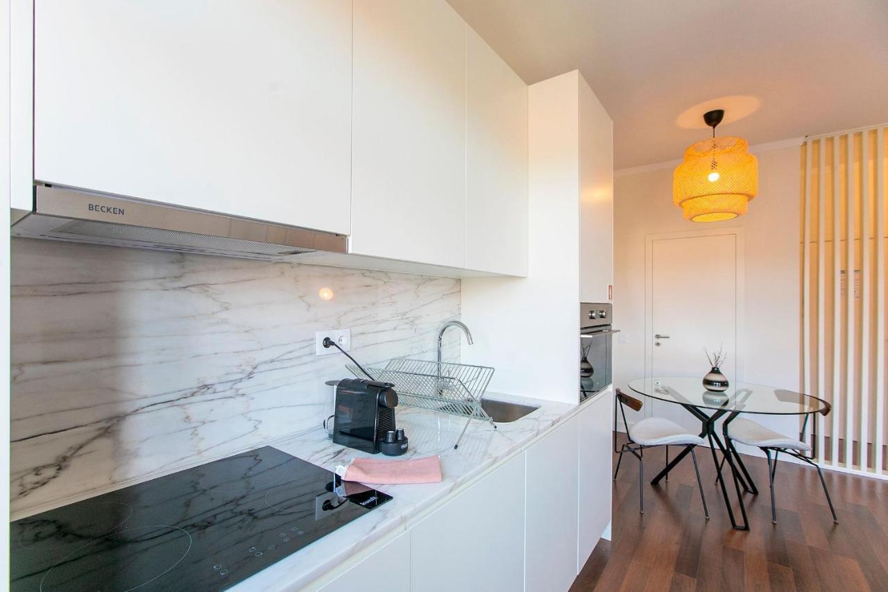 Almada 516 By Lovelystay *